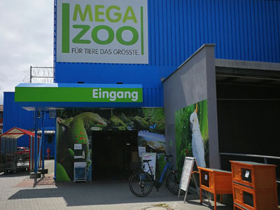 Megazoo-Berlin-Lankwitz.jpg